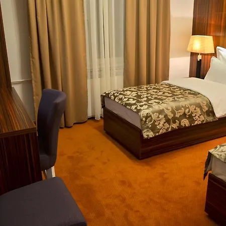 מלון Jet Set פאלה